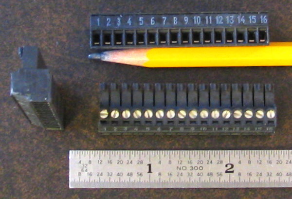 Photo of 3 pin terminal block
